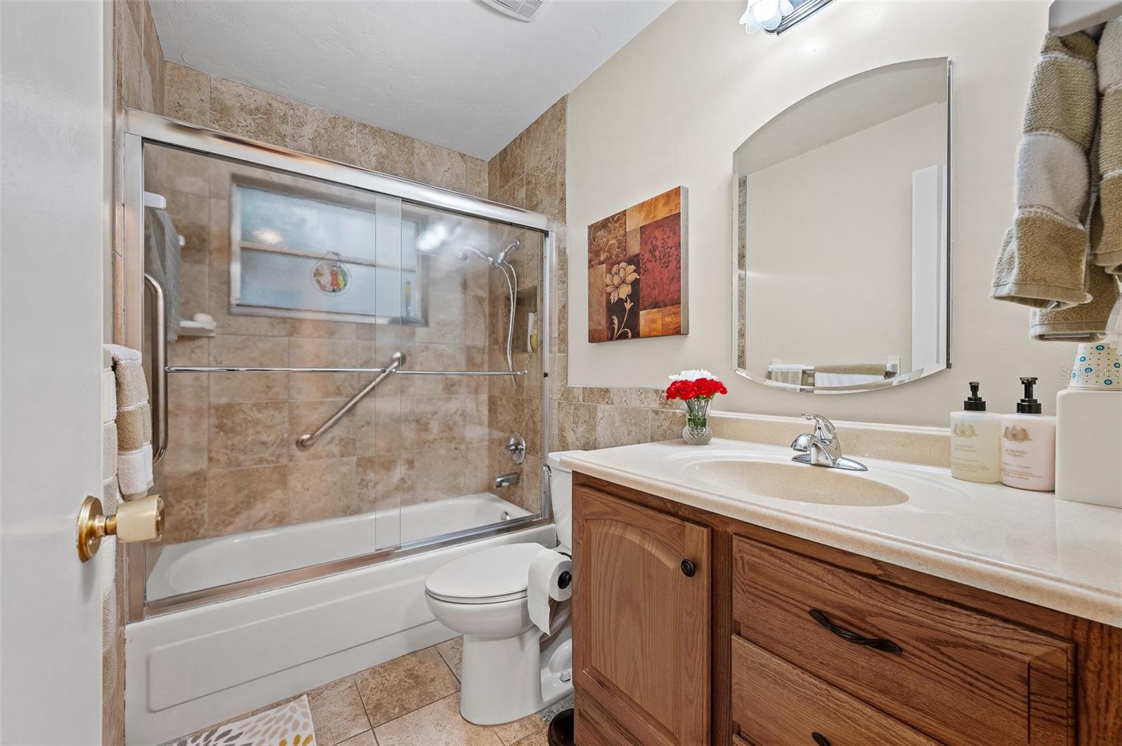 LEEAIRE ESTATES - Residential