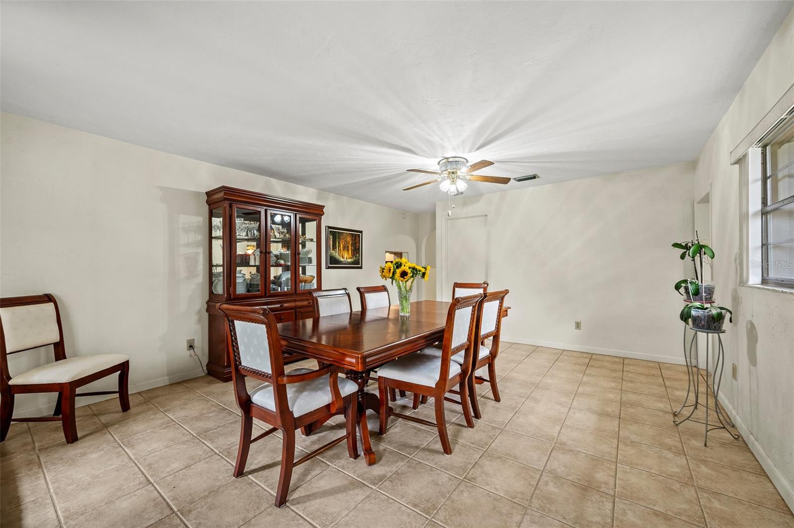 LEEAIRE ESTATES - Residential