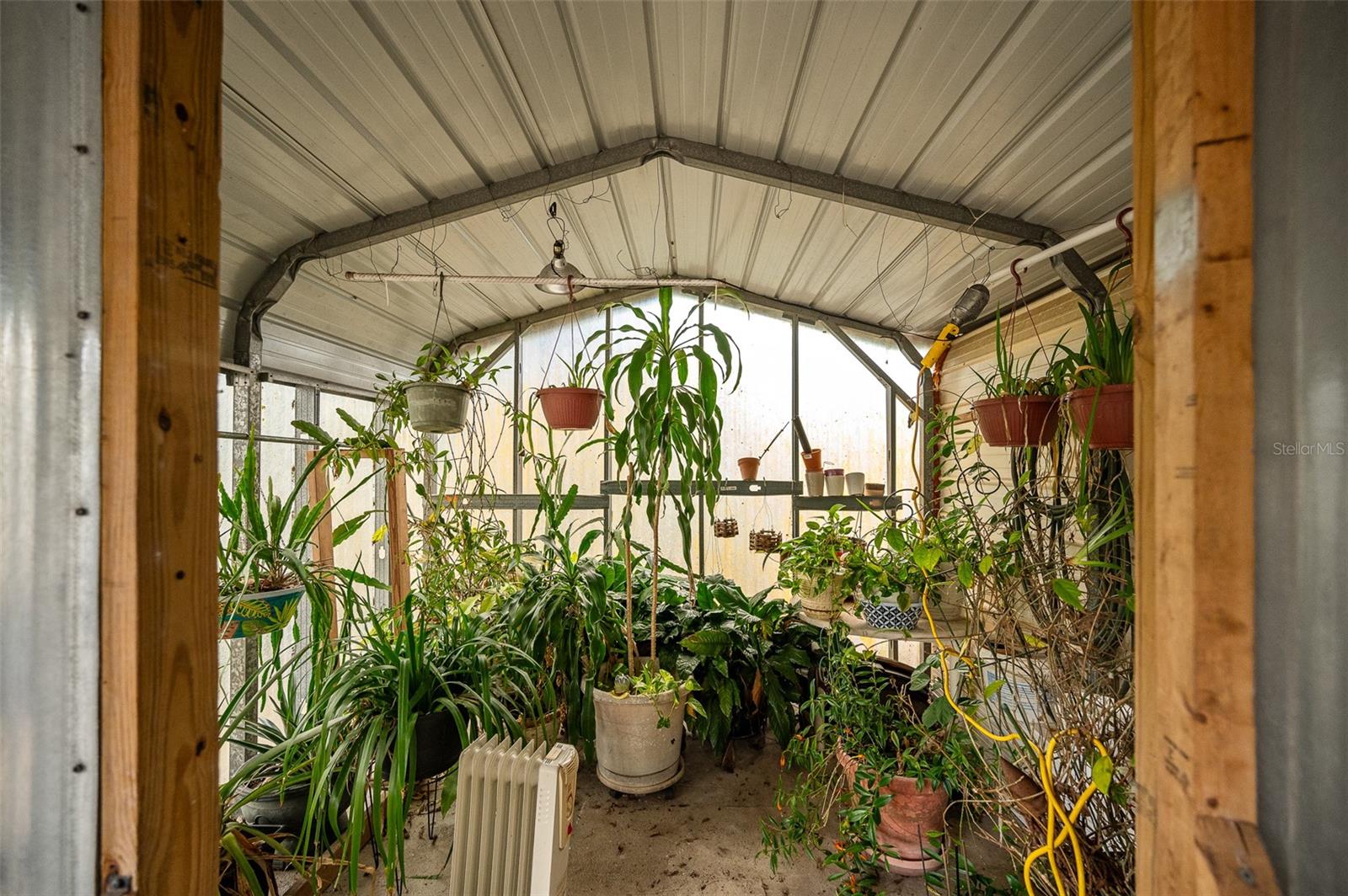 LEEAIRE ESTATES - Residential