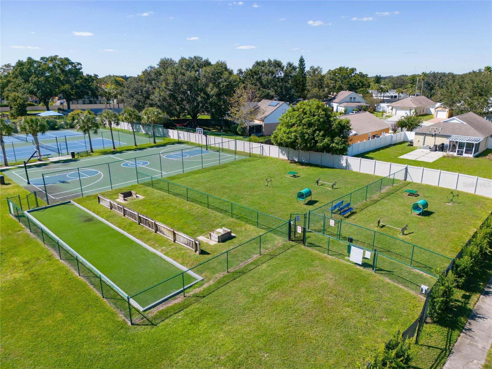 BRENTWOOD HILLS TRCT F UN 2 - Residential