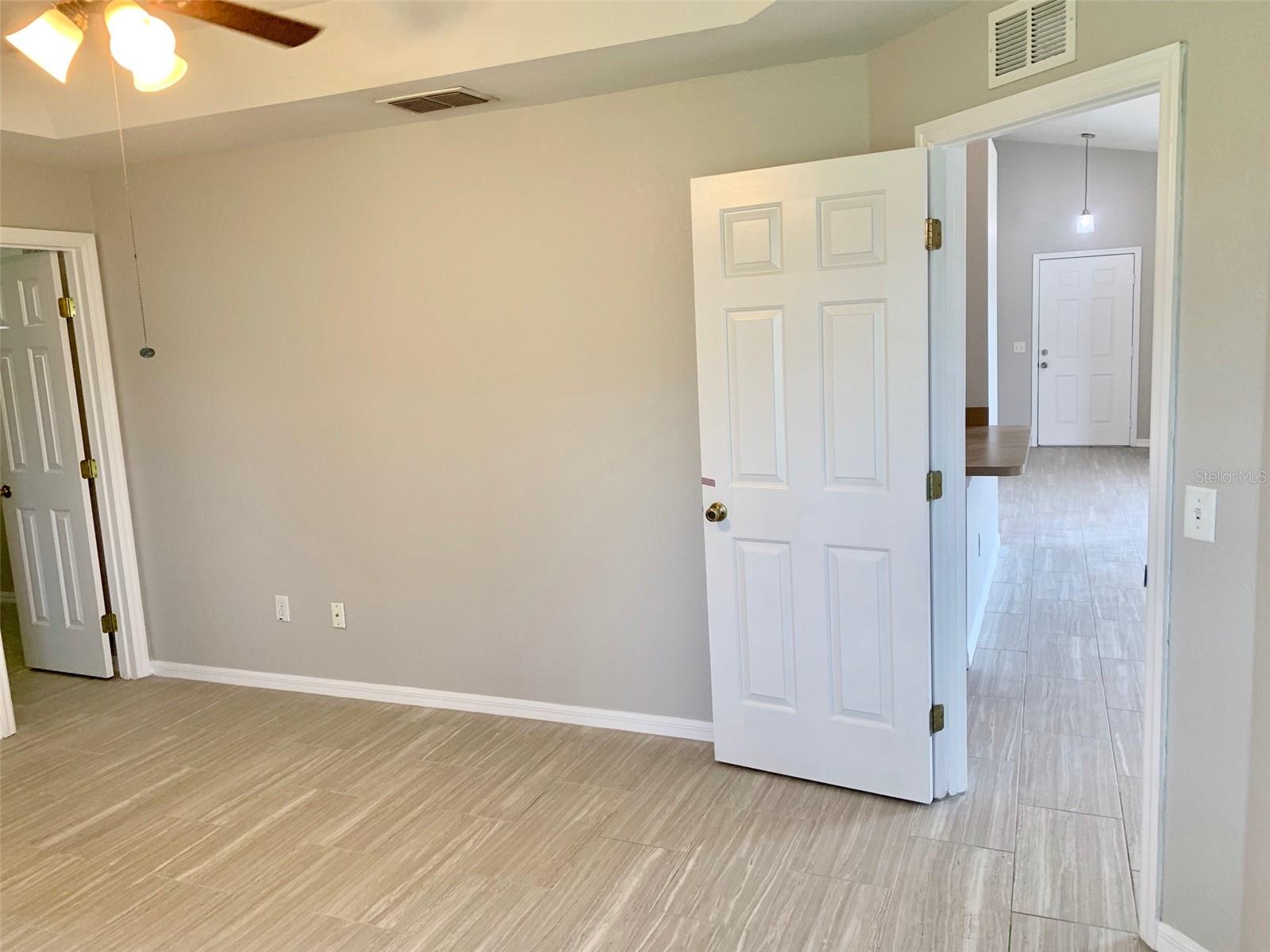 GRAND PINES EAST PH 02 - Residential Lease