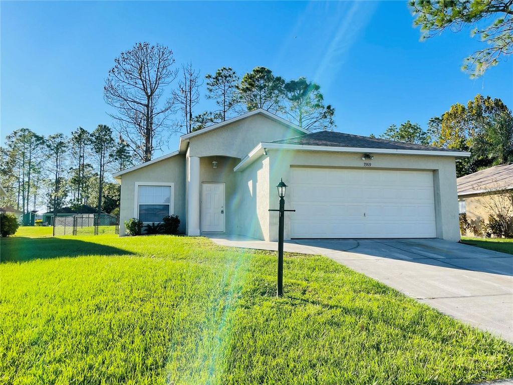 Photo of 7969 Sugar Pine Boulevard, Lakeland, FL 33810 (MLS # L4958205)