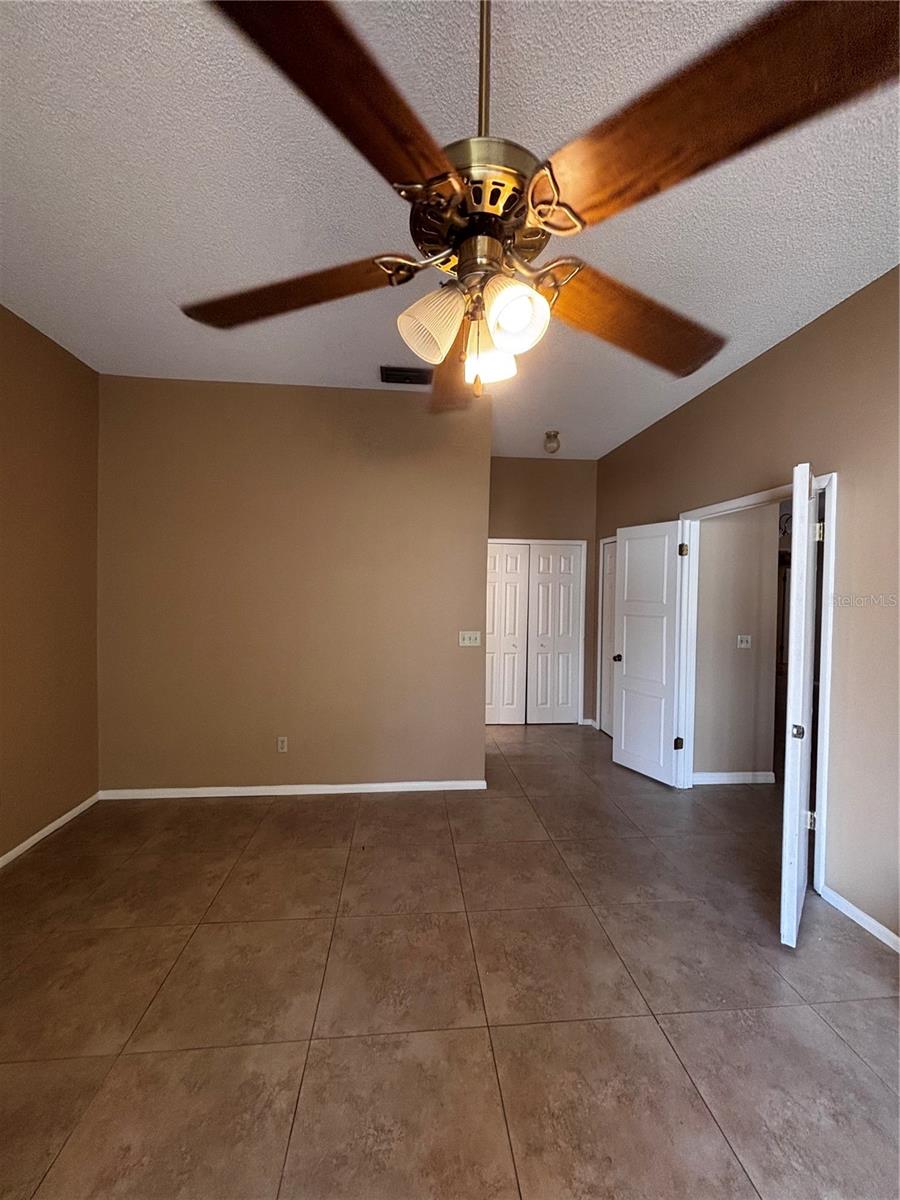 HAMPTON PARK - Residential Lease