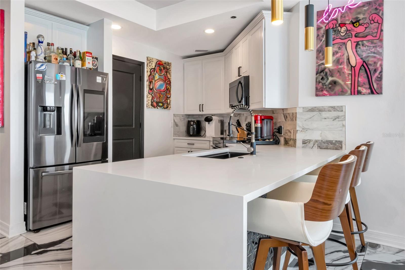 TOWERS OF CHANNELSIDE CONDOMIN - Residential