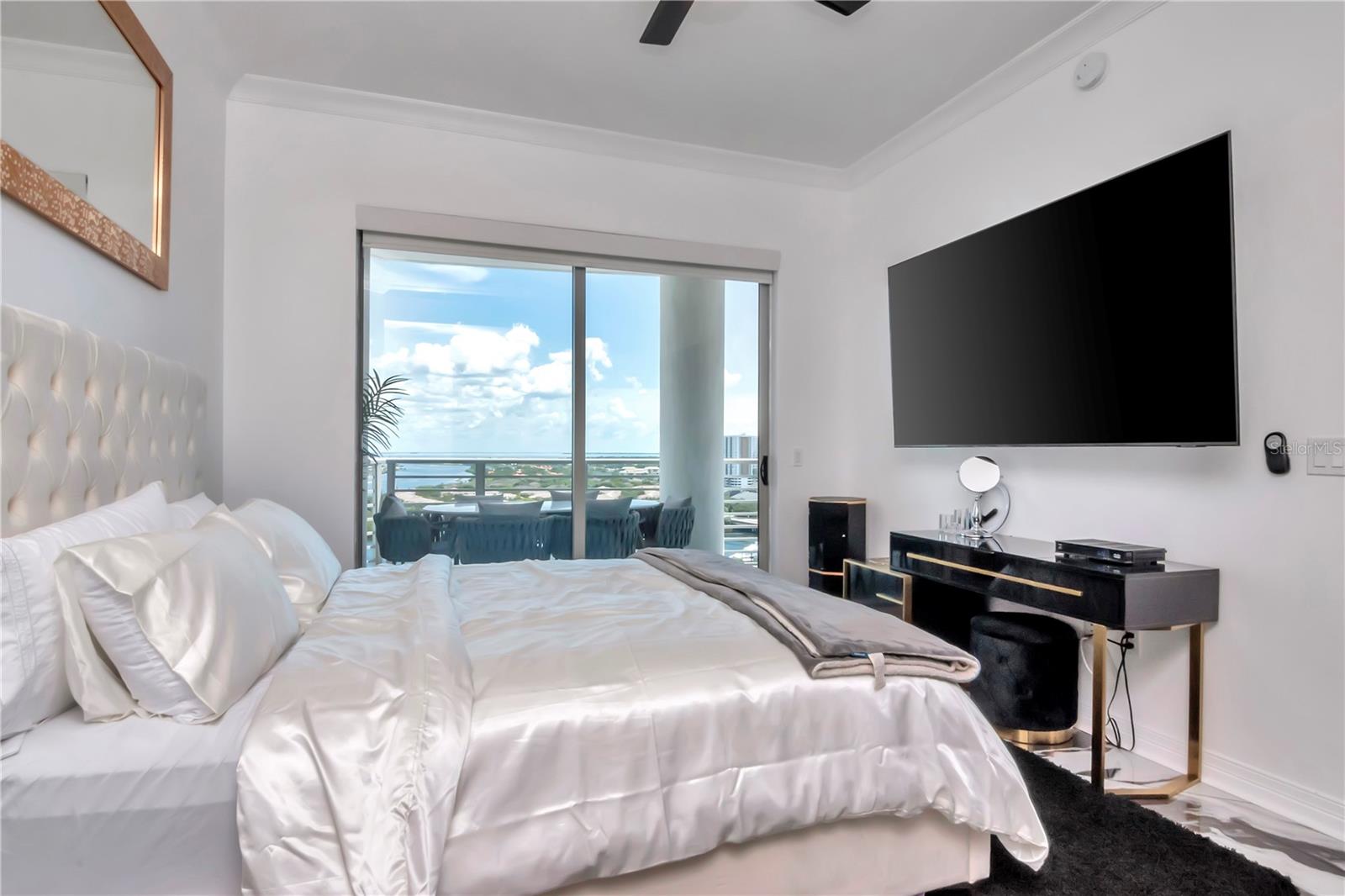 TOWERS OF CHANNELSIDE CONDOMIN - Residential