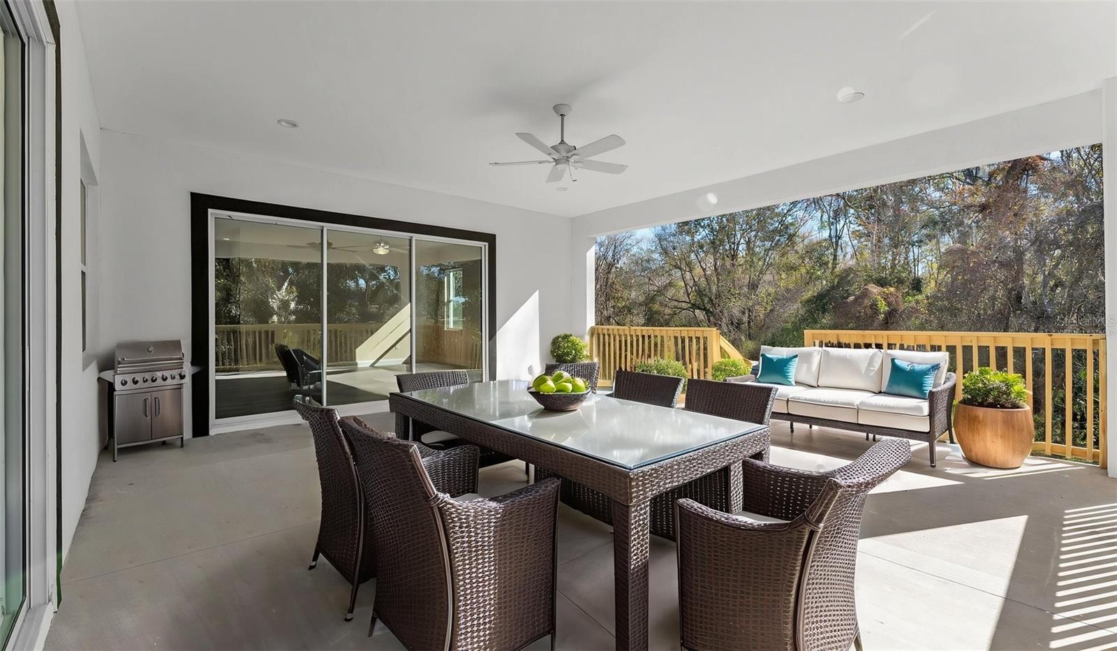 6320 WOODHAVEN DRIVE