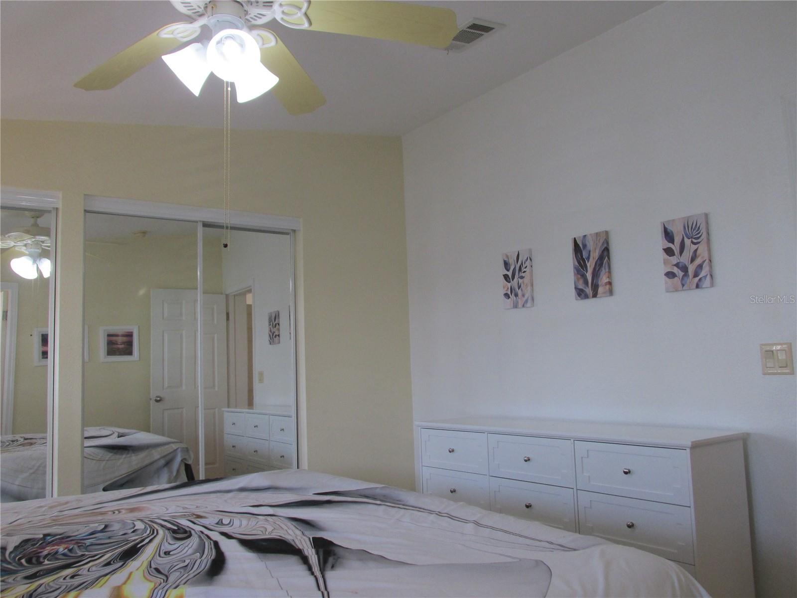 SADDLEBAG LAKE - Residential