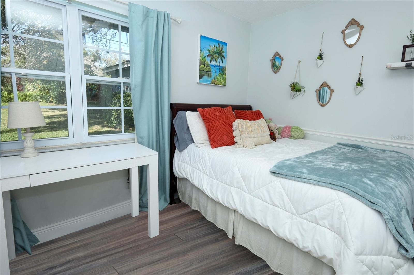 HOWELL COVE 1ST SEC - Residential