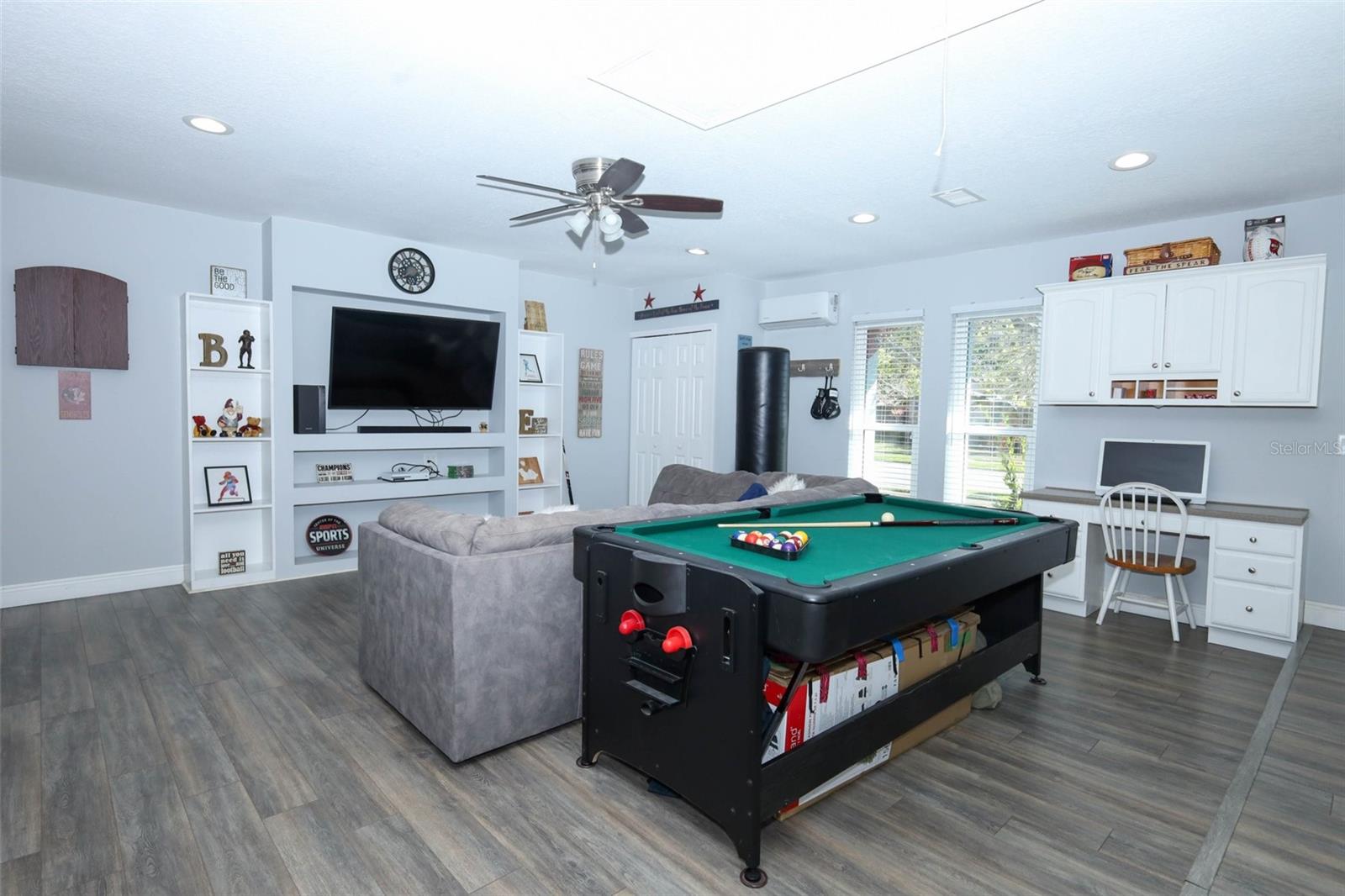 HOWELL COVE 1ST SEC - Residential