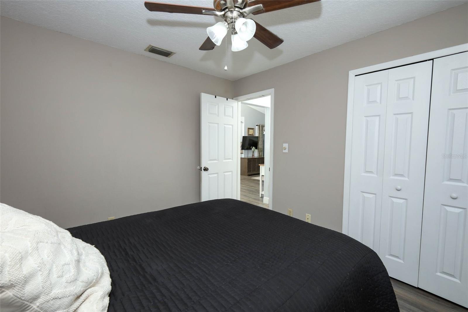 HOWELL COVE 1ST SEC - Residential