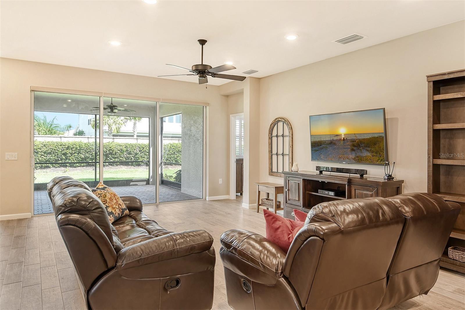 MALLORY PARK - Residential