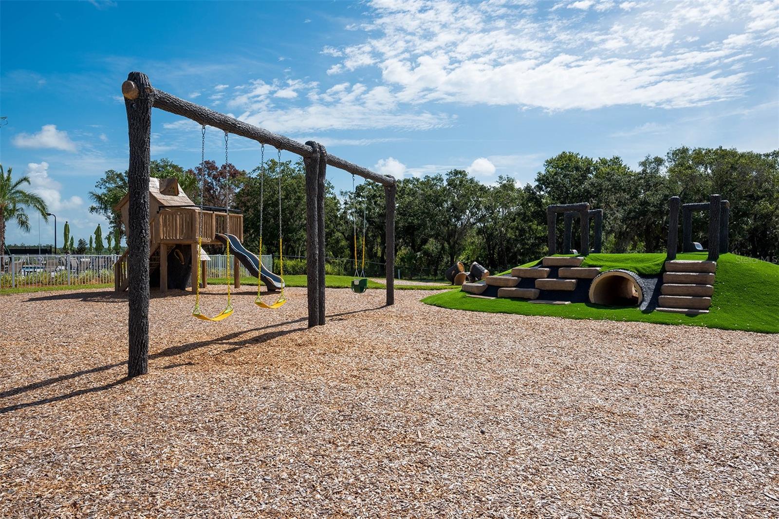 MALLORY PARK - Residential