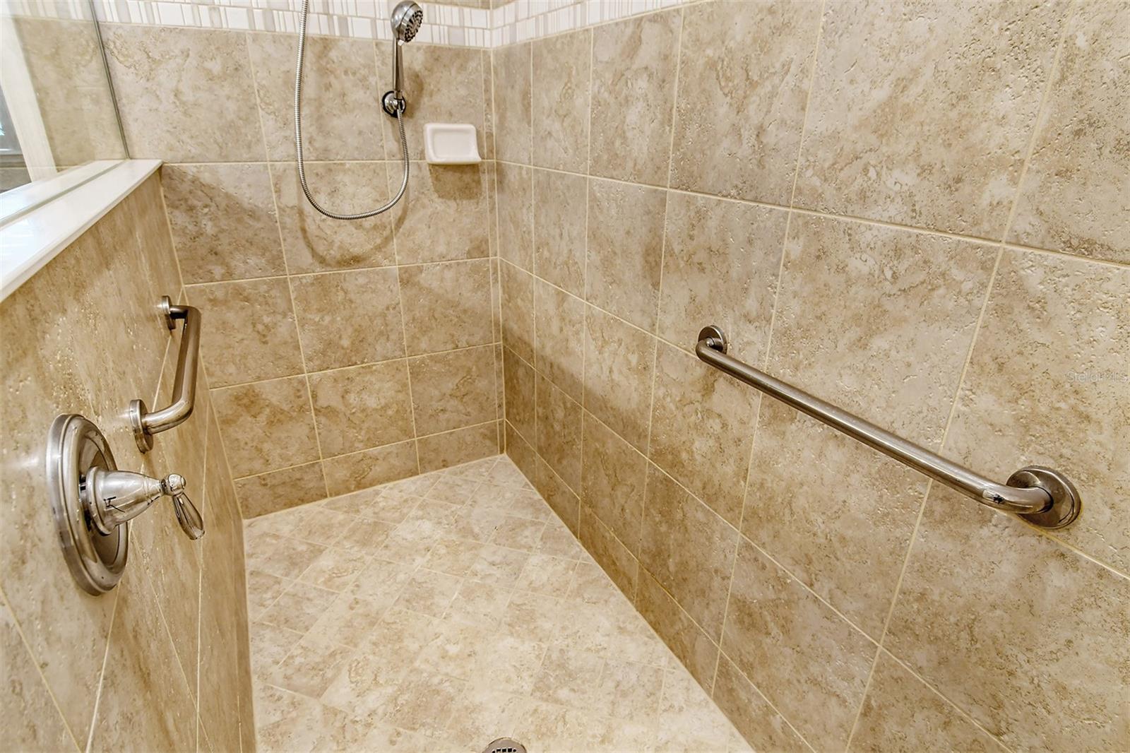 MALLORY PARK - Residential