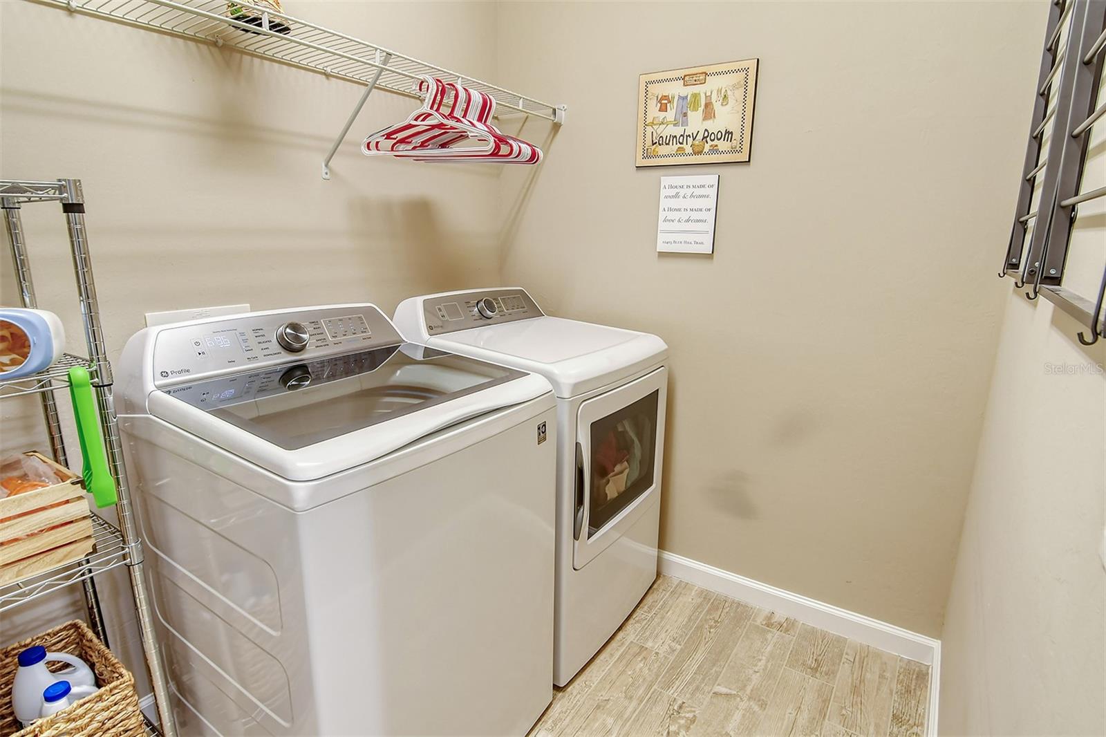 MALLORY PARK - Residential