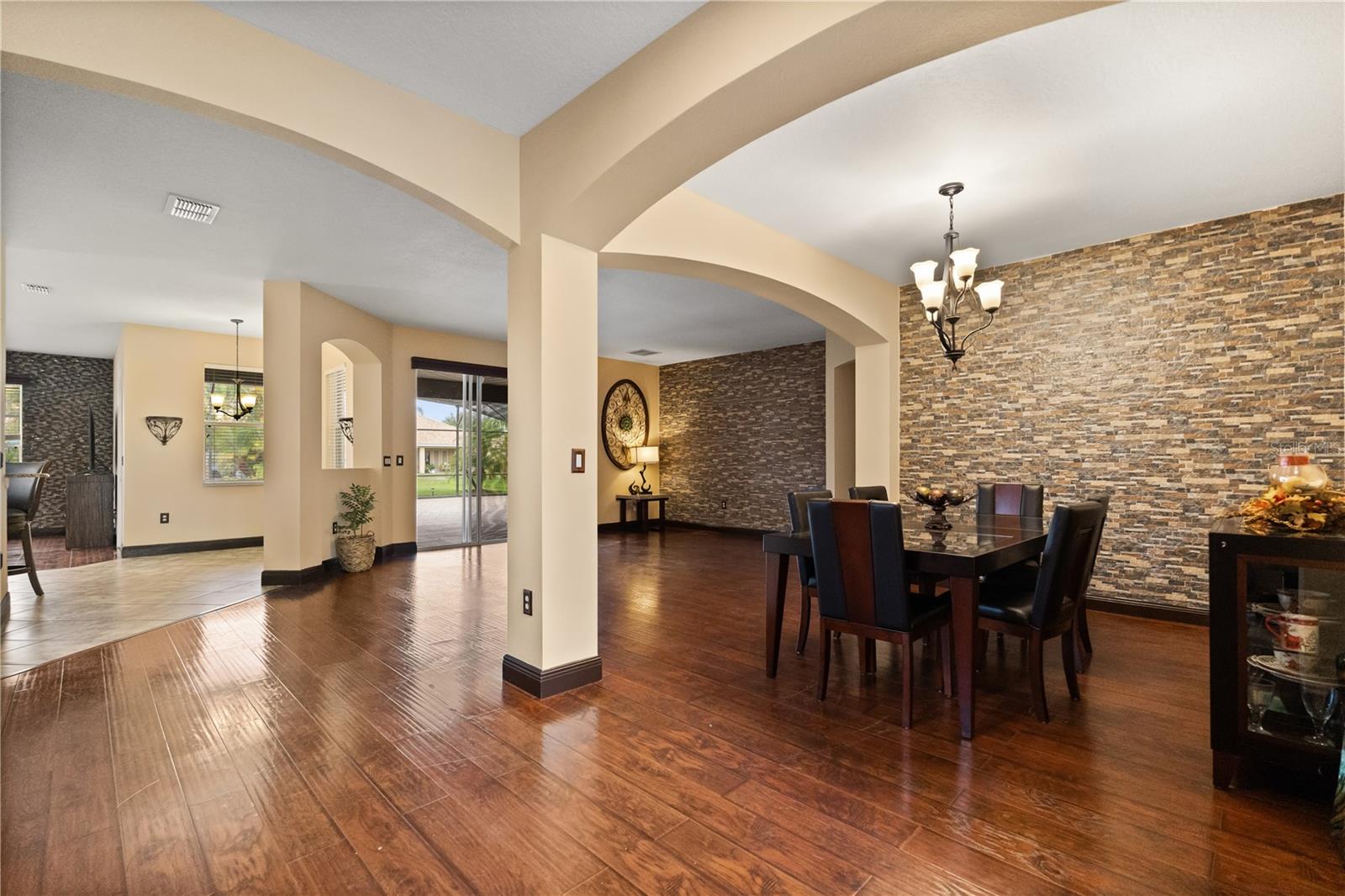 3759 EAGLE ISLE CIRCLE