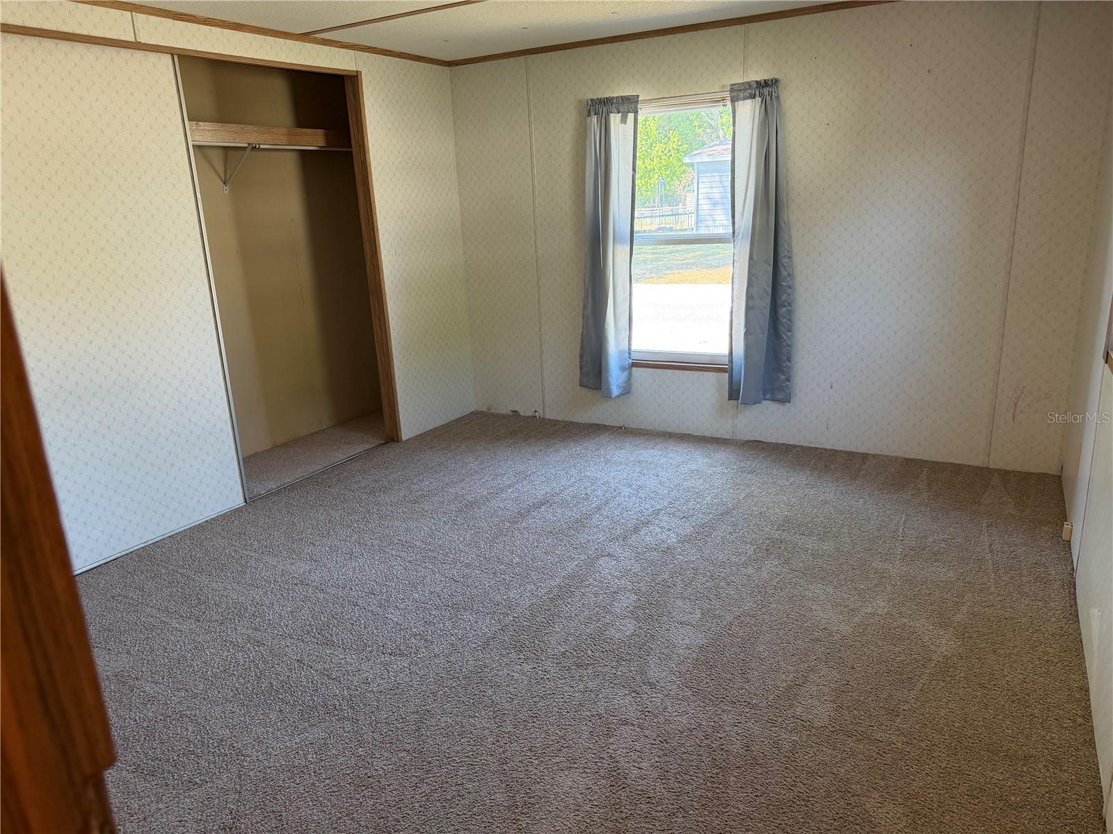 LAKE MARIANA ACRES - Residential