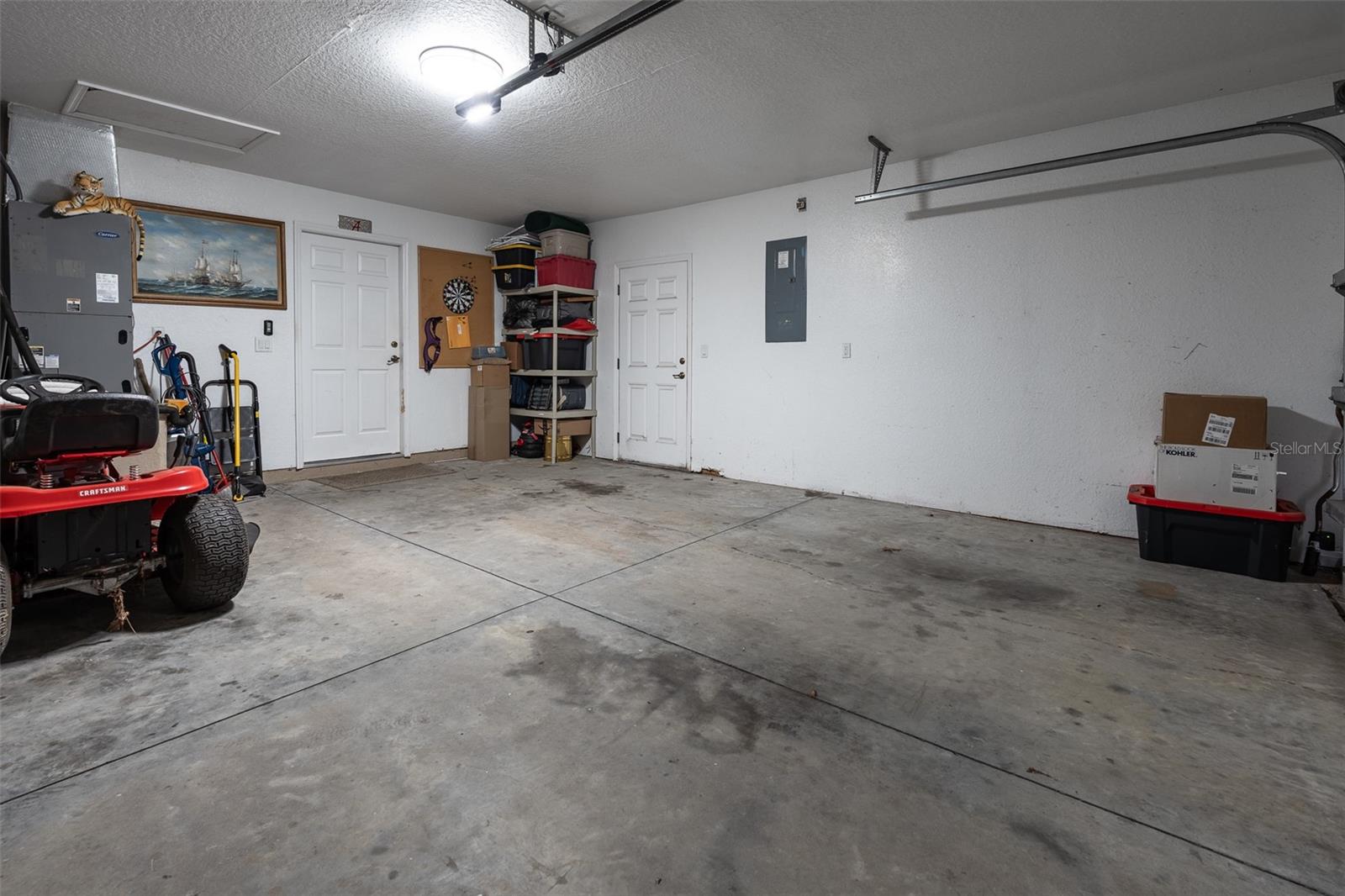 WILLISTON HYLNDS GOLF & C CLUB ESTATE - Residential