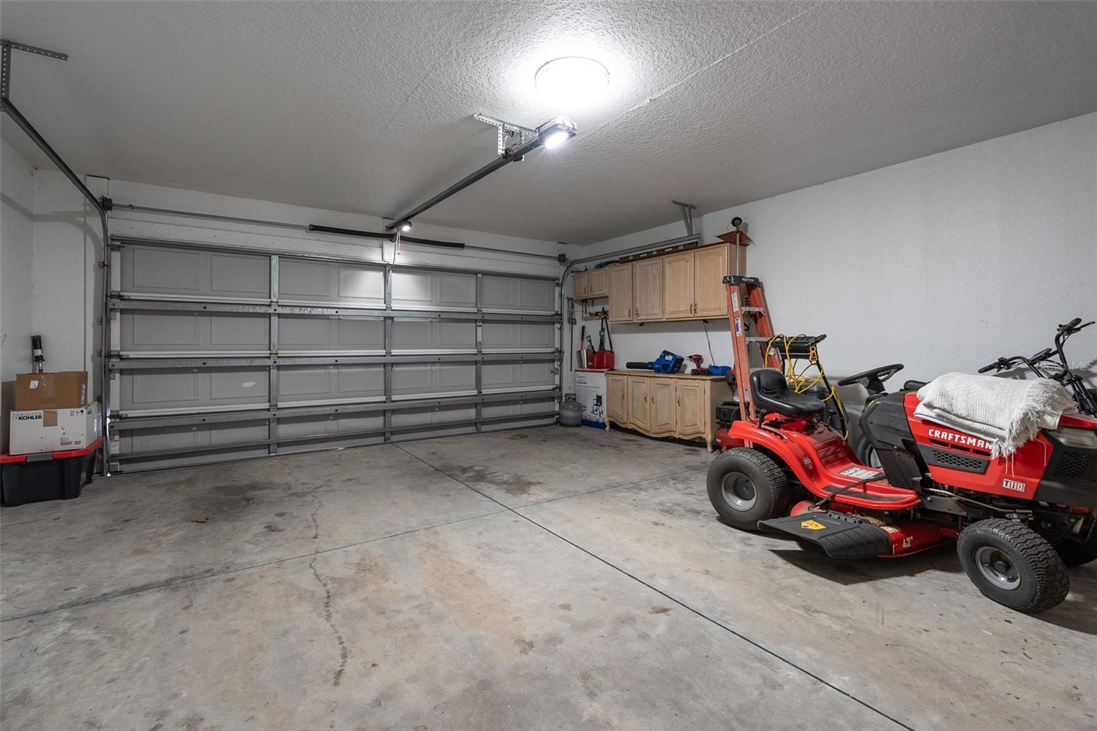 WILLISTON HYLNDS GOLF & C CLUB ESTATE - Residential