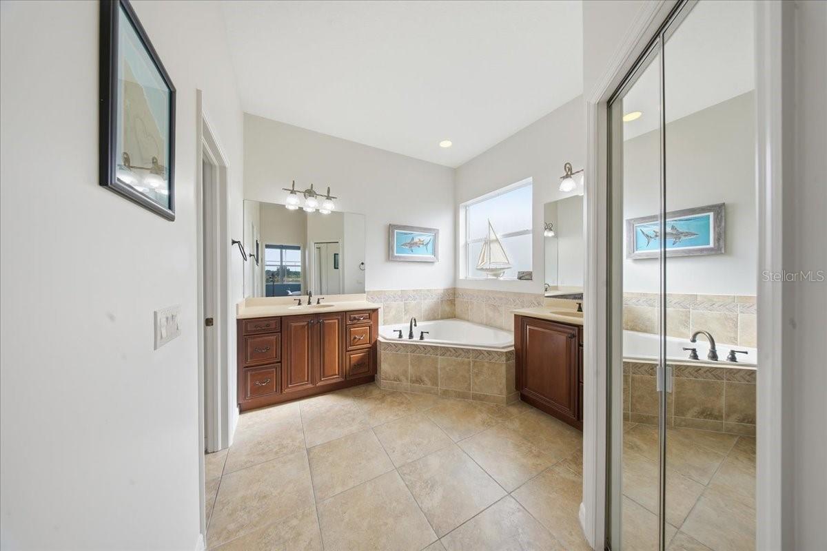 LAKE ASHTON GOLF CLUB PH 06 - Residential