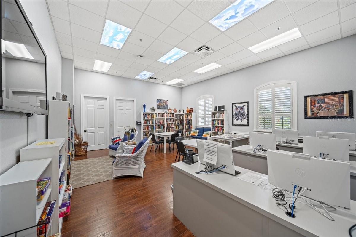 LAKE ASHTON GOLF CLUB PH 06 - Residential