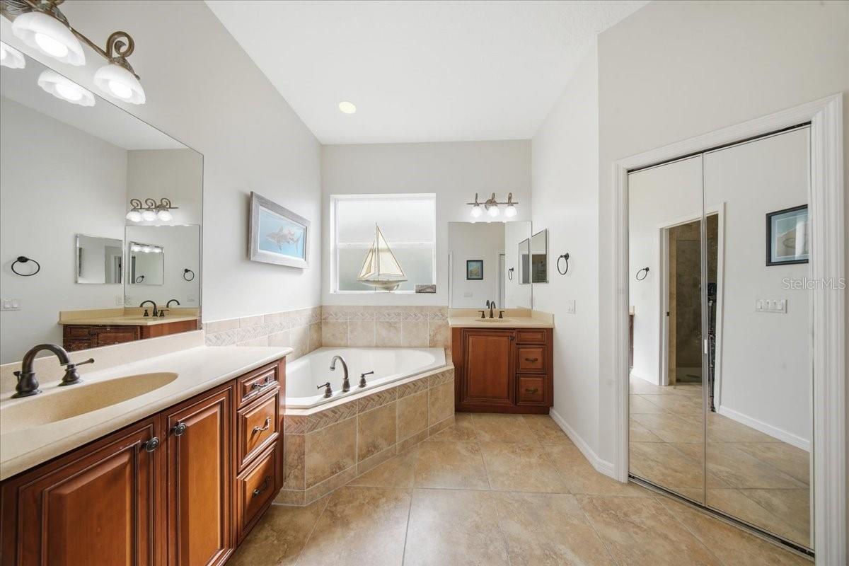 LAKE ASHTON GOLF CLUB PH 06 - Residential