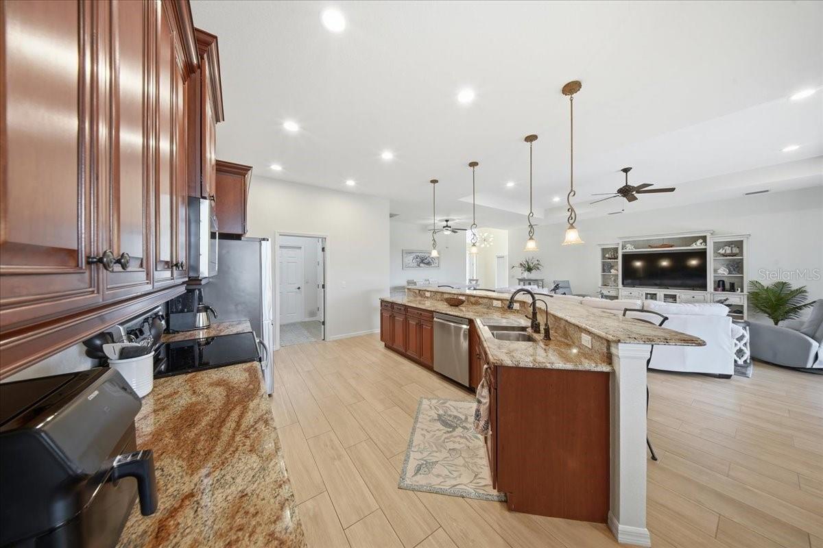 LAKE ASHTON GOLF CLUB PH 06 - Residential