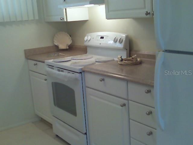 HIDDEN HOLLOW CONDO - Residential