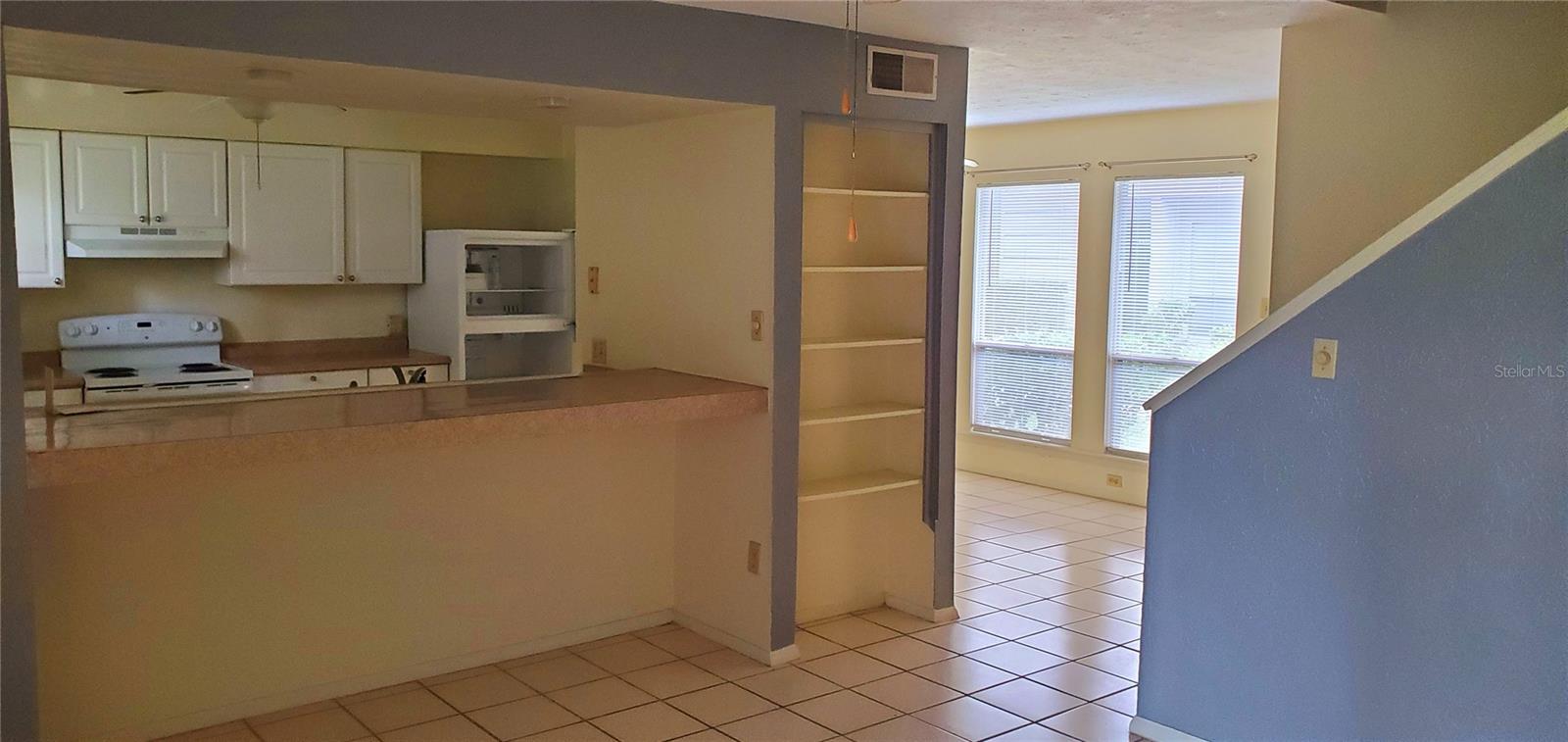 4388 RAYFIELD DRIVE