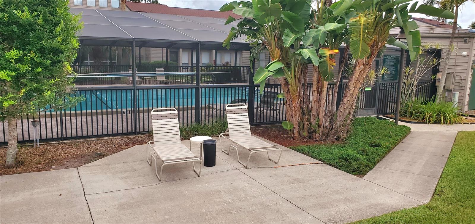 HIDDEN HOLLOW CONDO - Residential