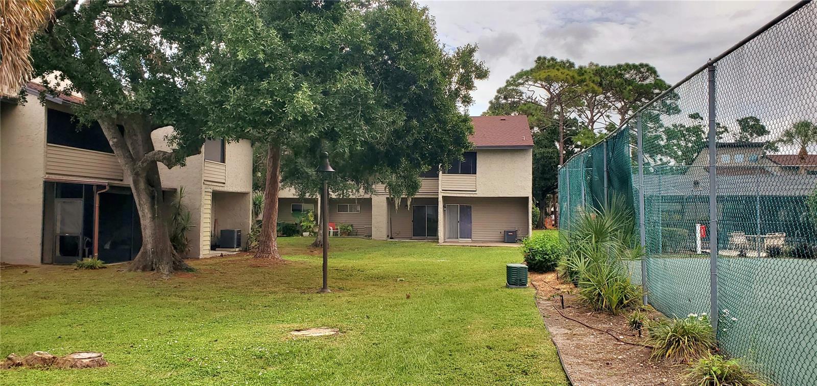 HIDDEN HOLLOW CONDO - Residential