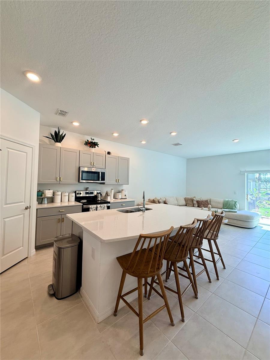 BELLALAGO POD G TWNHMS - Residential Lease