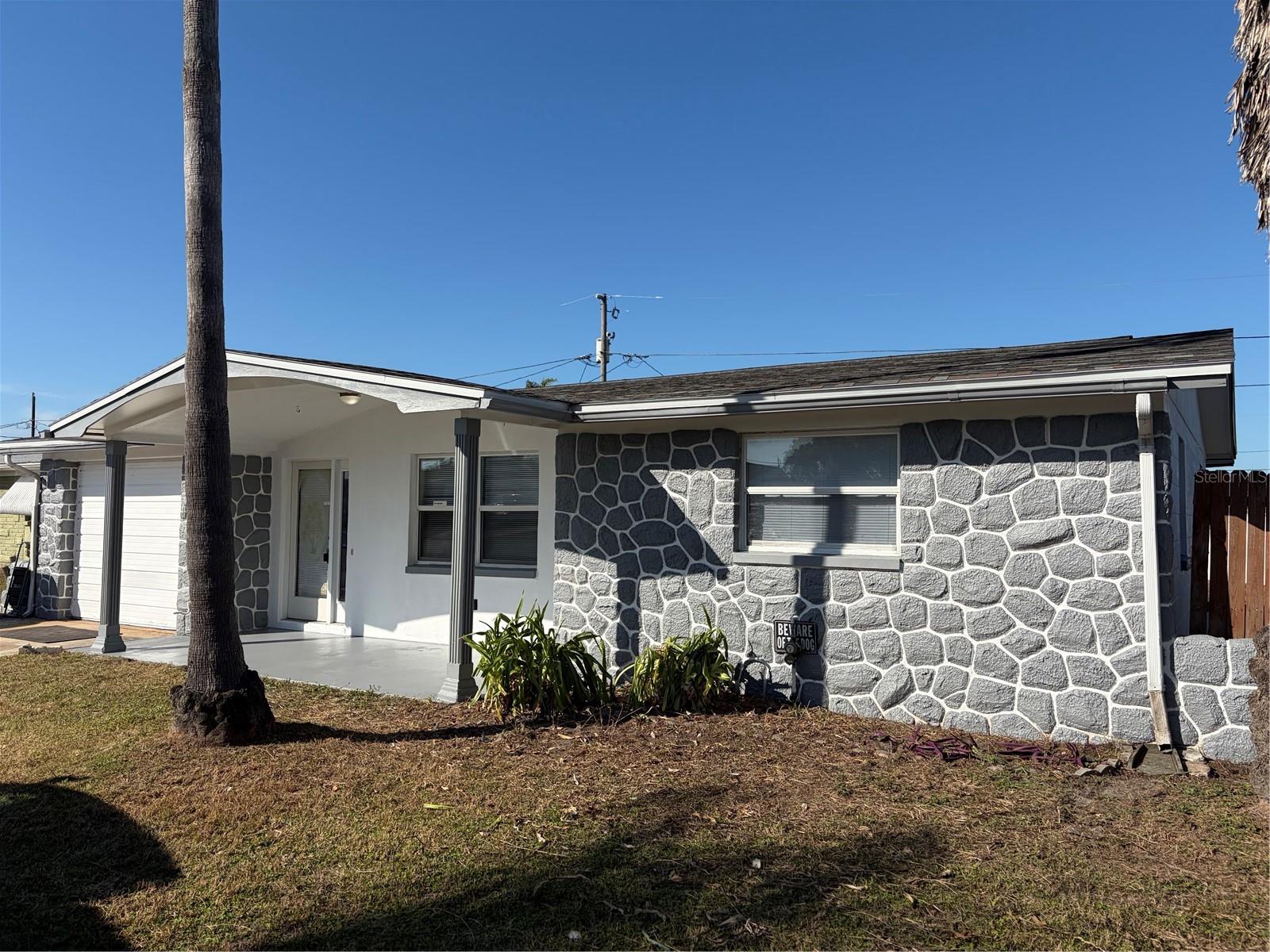TAHITIAN HOMES - Residential Lease