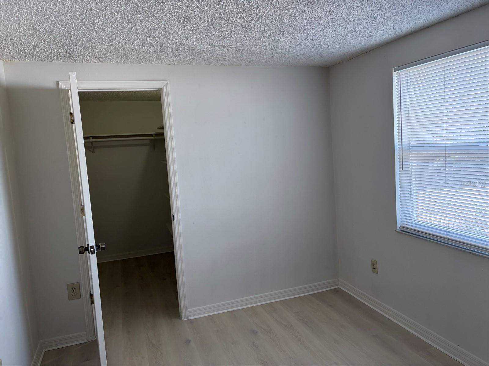 TAHITIAN HOMES - Residential Lease