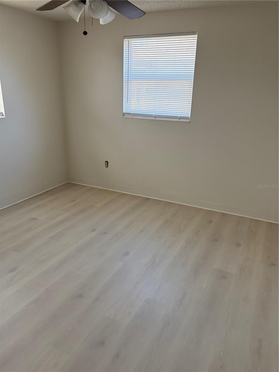 TAHITIAN HOMES - Residential Lease