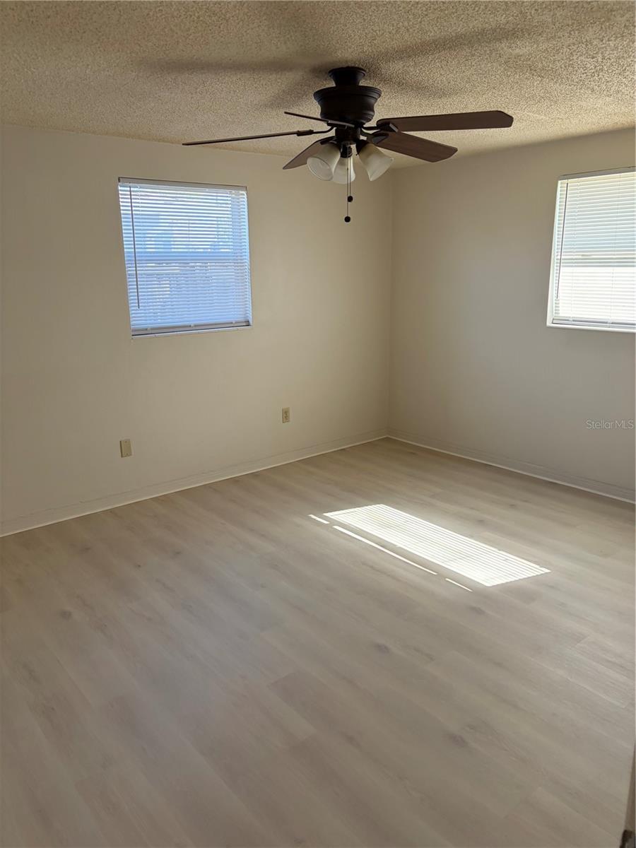 TAHITIAN HOMES - Residential Lease