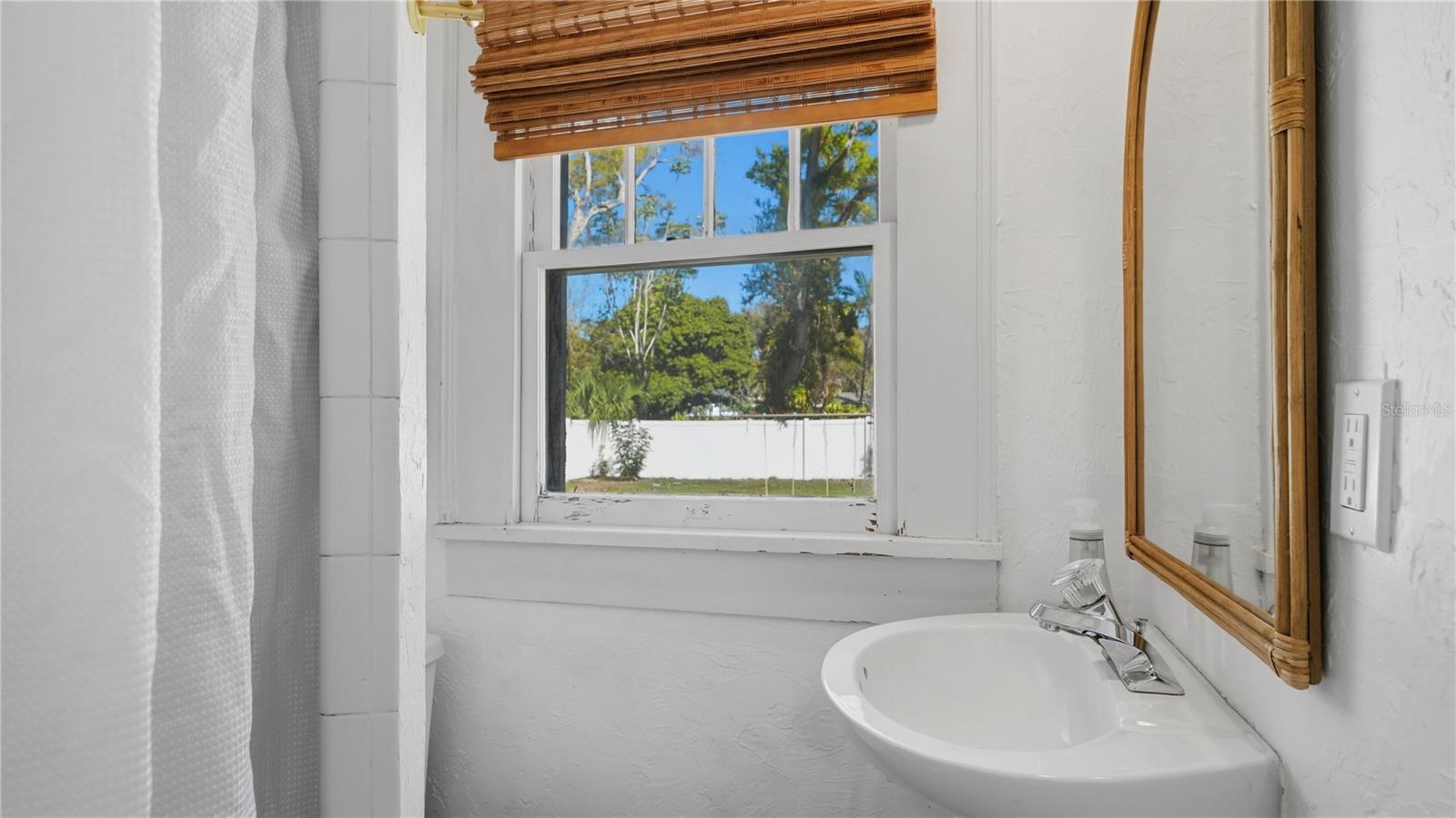 RIVERVIEW CONTINUED - Residential