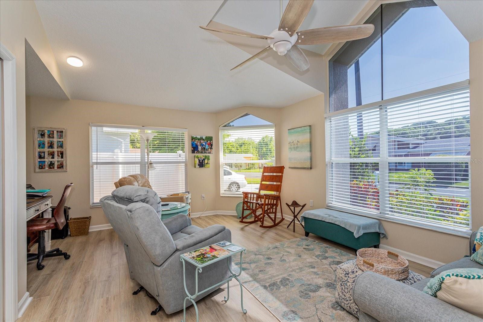 Photo 5 of 27 of 26637 BERMUDA DRIVE house