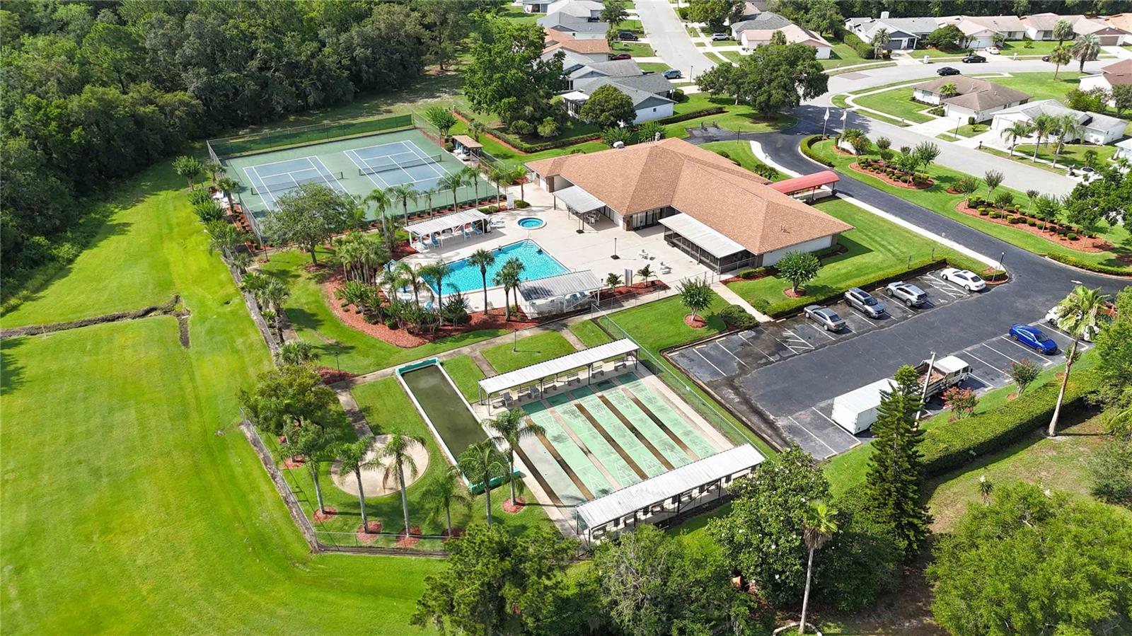 SOMERSET VILLAGE - Residential