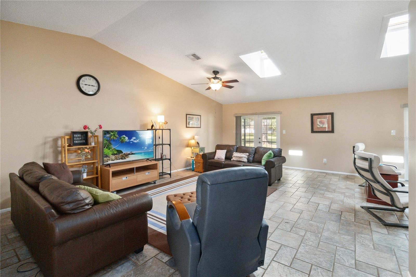 SOMERSET VILLAGE - Residential