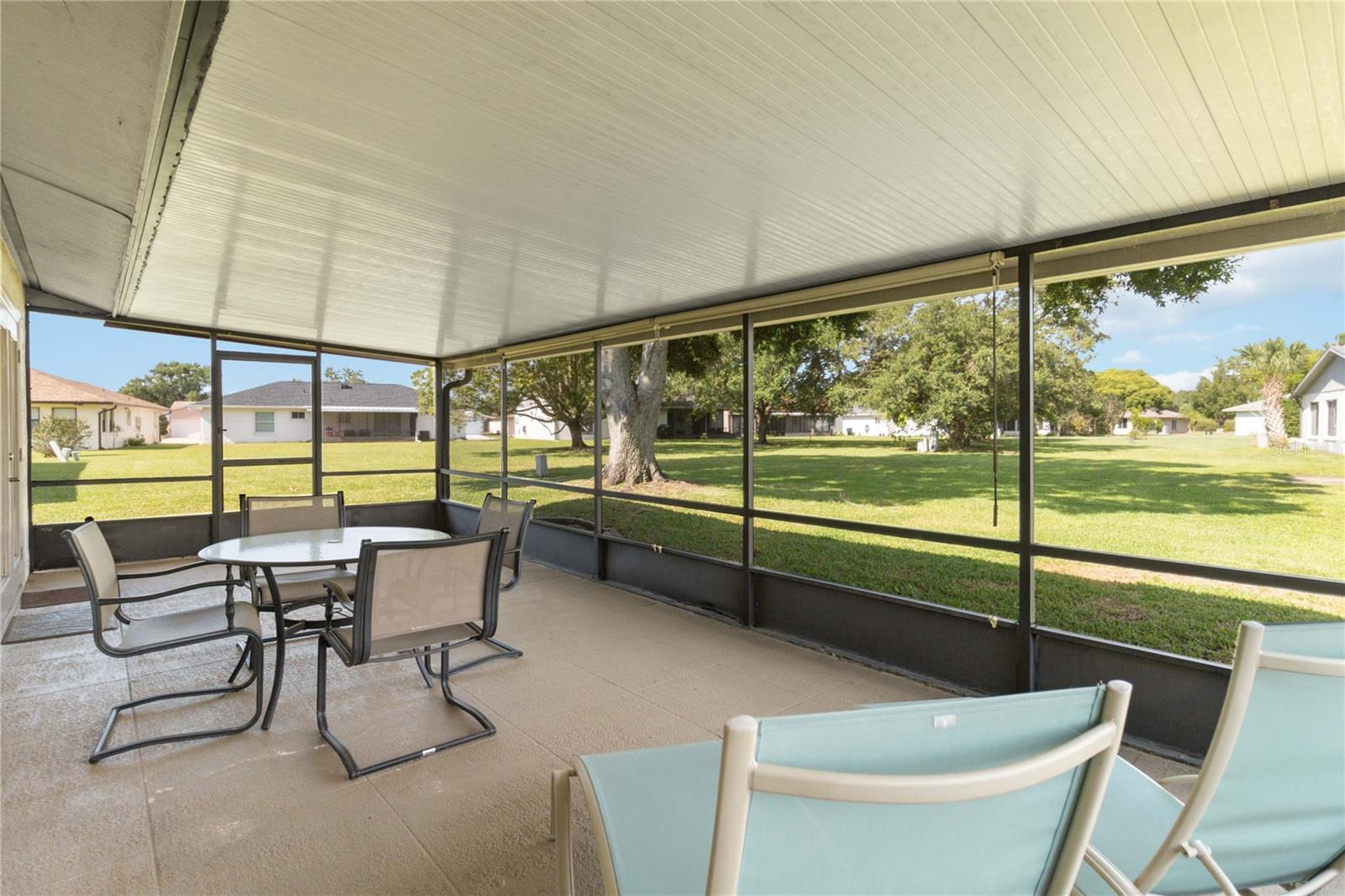 SOMERSET VILLAGE - Residential