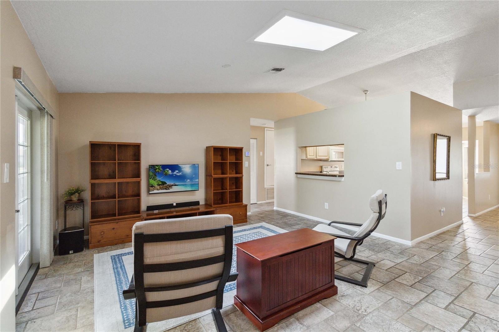 SOMERSET VILLAGE - Residential