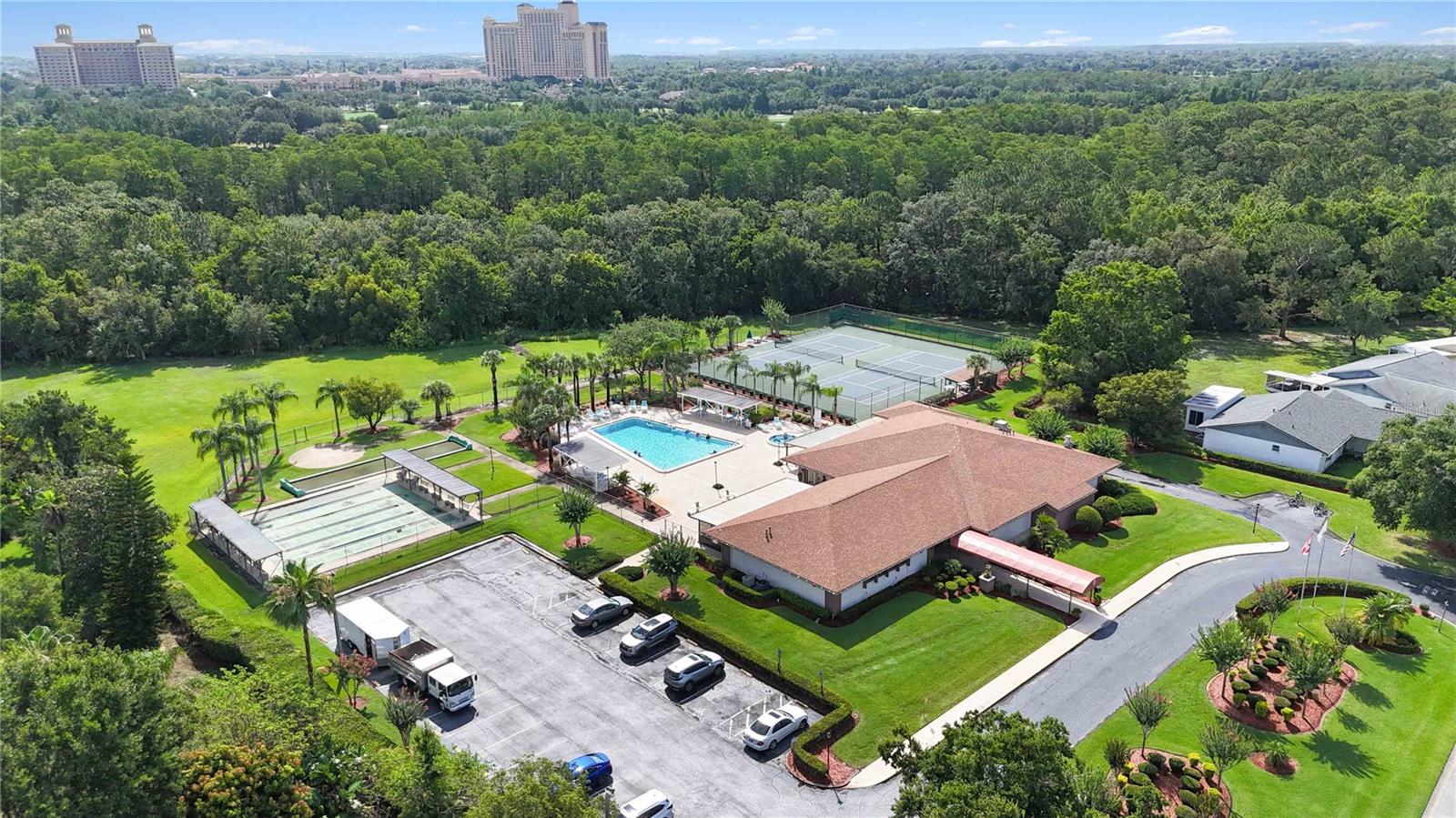 SOMERSET VILLAGE - Residential