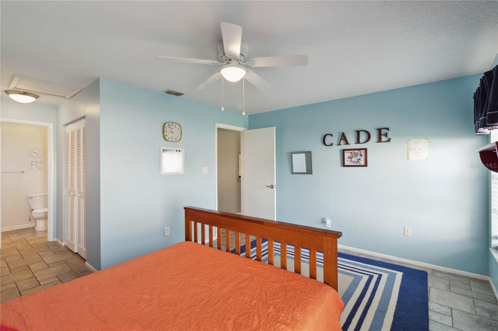 SOMERSET VILLAGE - Residential