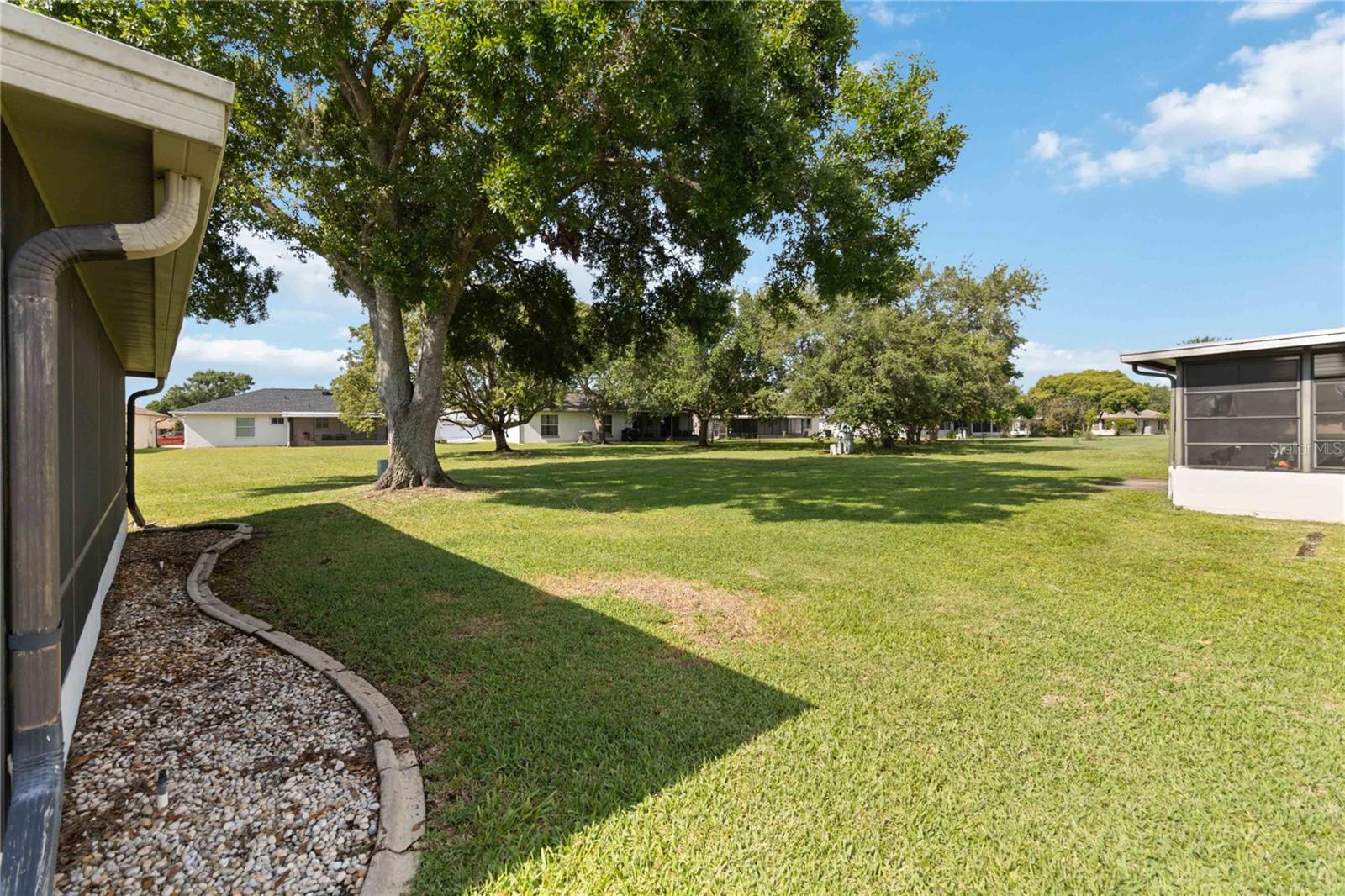 SOMERSET VILLAGE - Residential