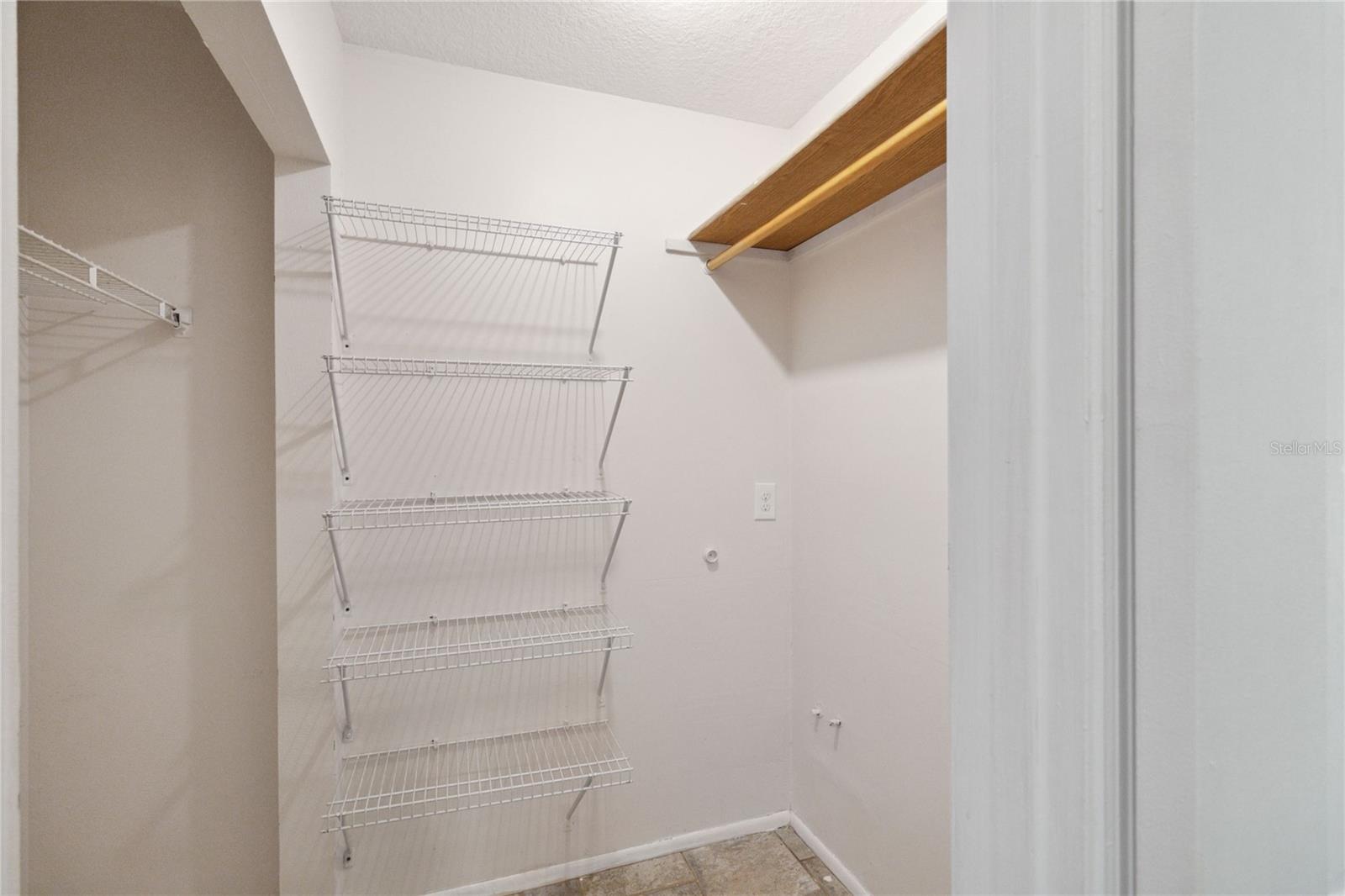 SOMERSET VILLAGE - Residential