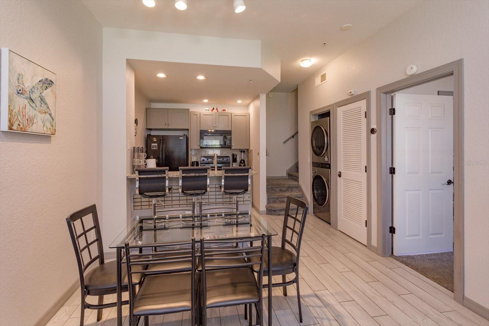 VENETIAN BAY VILLAGE CONDO PH 2 - Residential