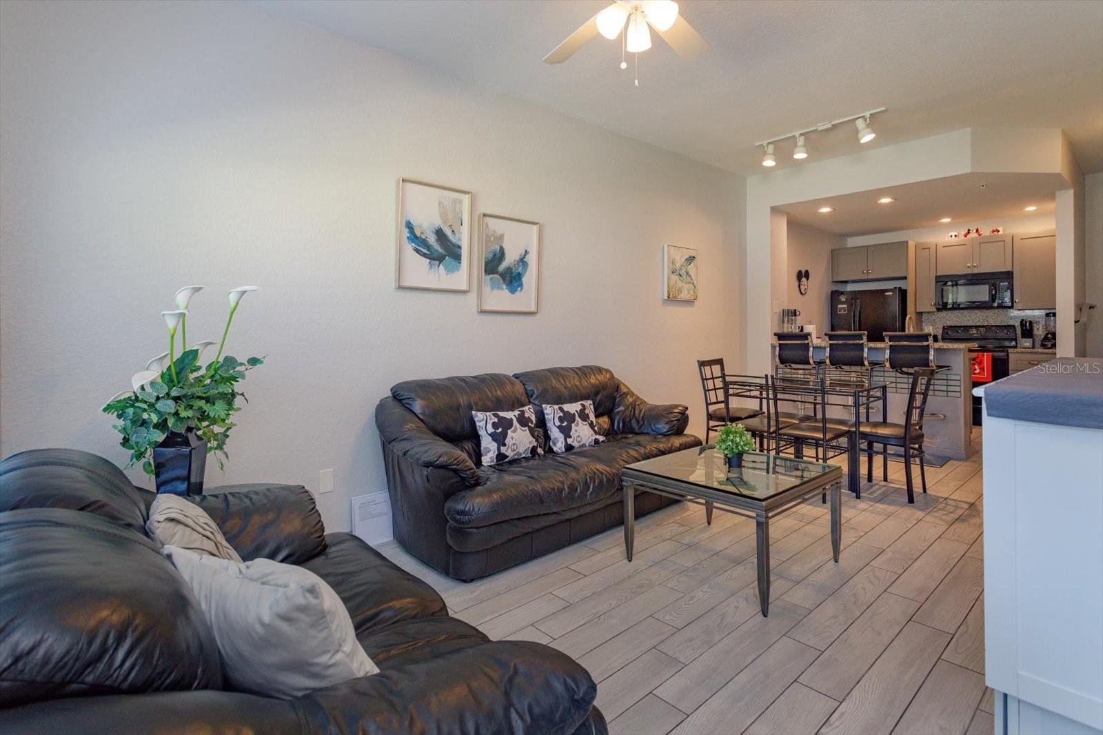 VENETIAN BAY VILLAGE CONDO PH 2 - Residential