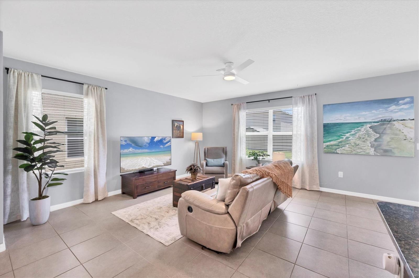 5925 SILVER SAGE WAY