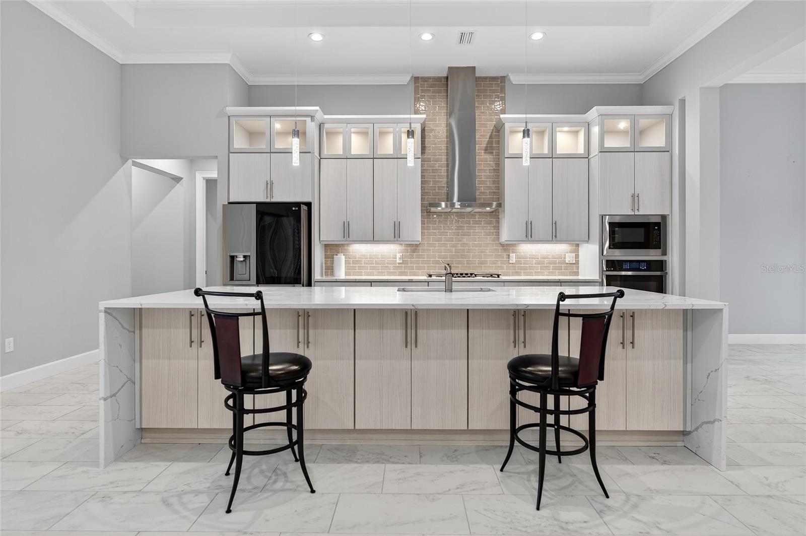 VERONA VILLAS SUB - Residential Lease