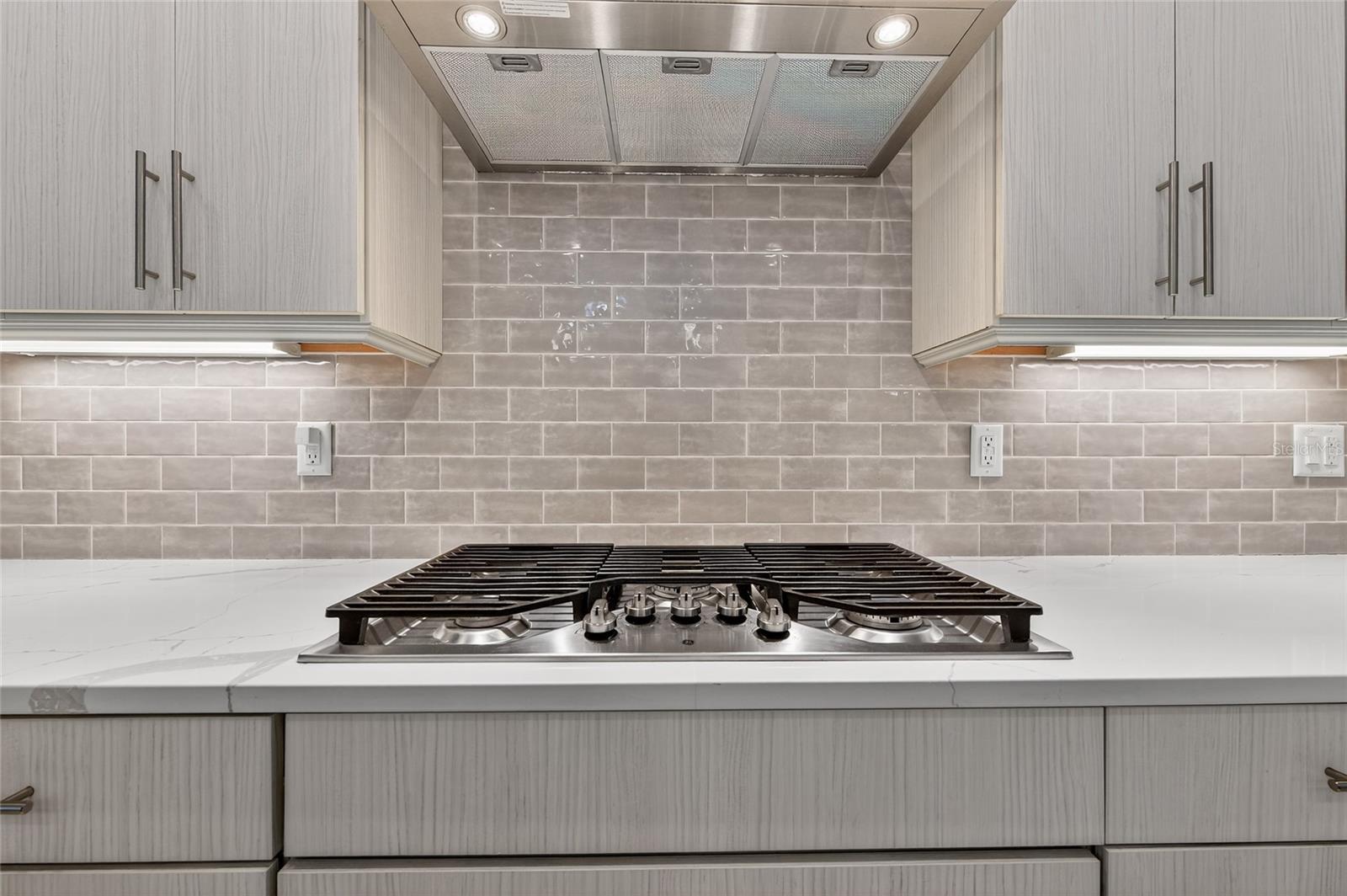 VERONA VILLAS SUB - Residential Lease